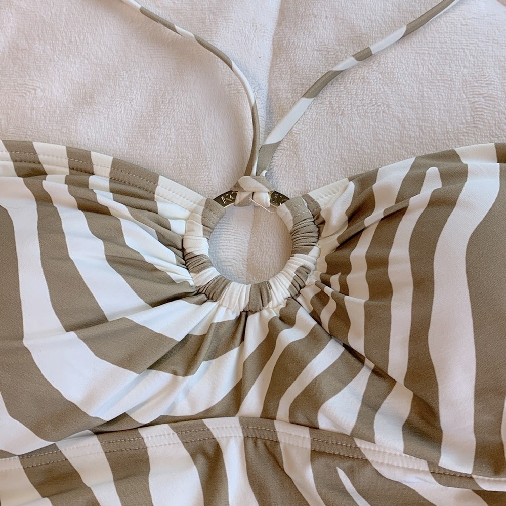 NWT Michael Kors Women Beige White Zebra Print Ring Swimsuit Bikini 2 Piece Set - Picture 4 of 13